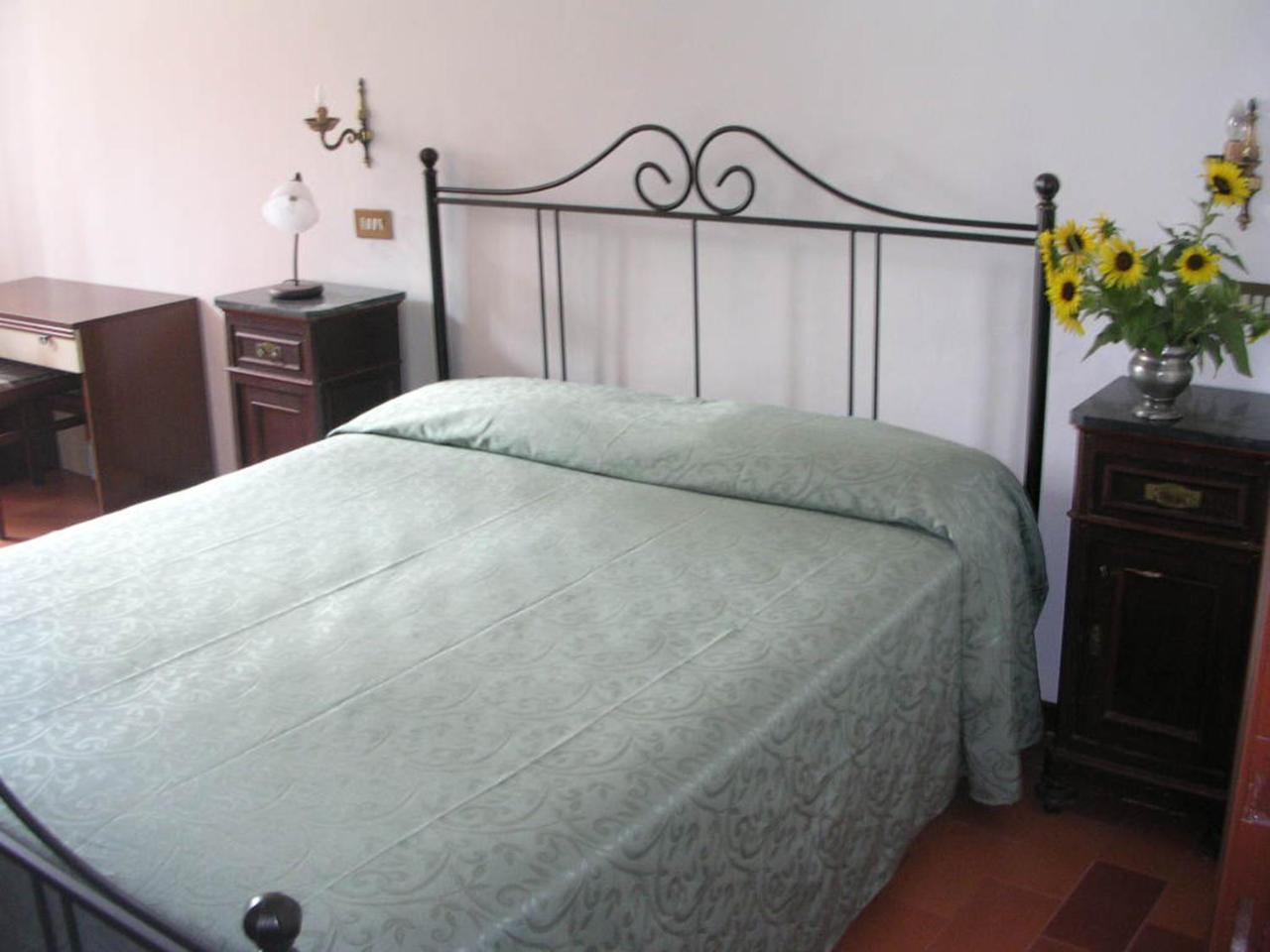 אסיסי Hotel La Quiete מראה חיצוני תמונה
